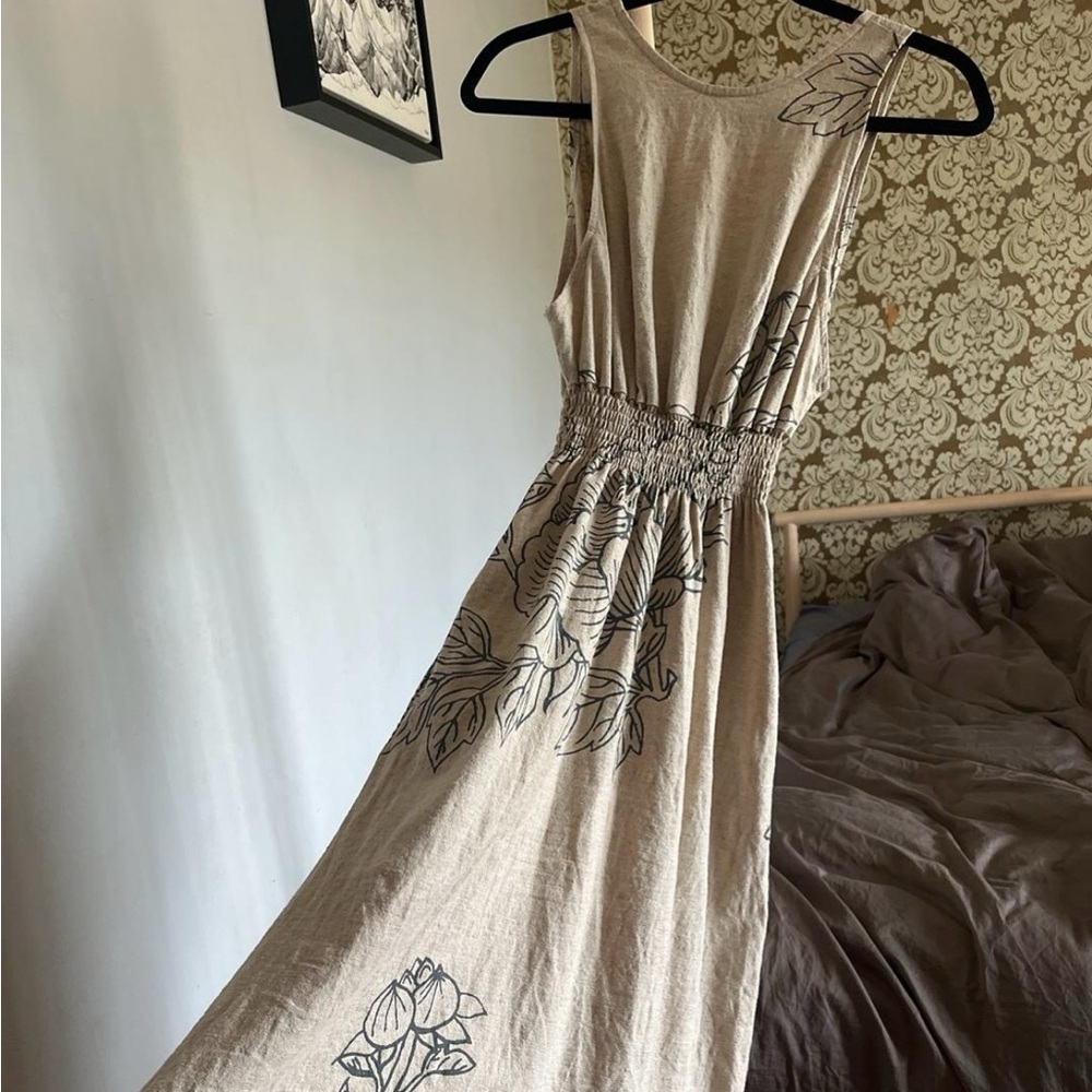 Smoking Lily dress size small